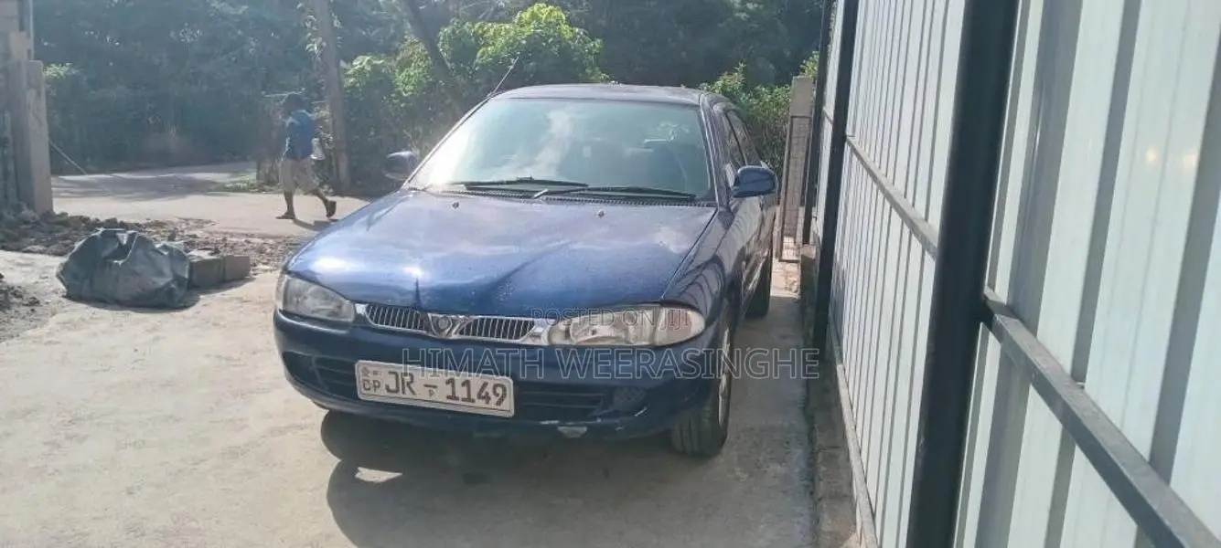 Proton Wira 2000 Car (Used)