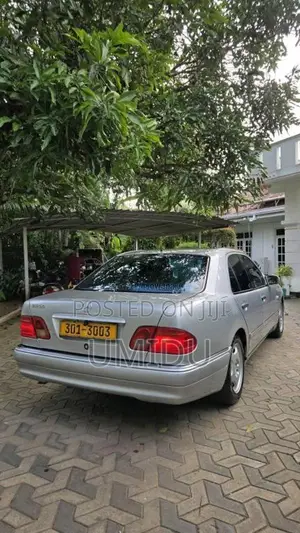 Mercedes-Benz W210 1997 Car (Used)