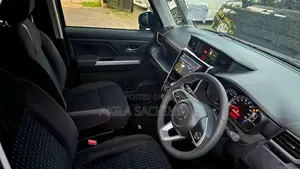 Toyota Roomy Custom G 2024 Car Unregistered (Recondition)