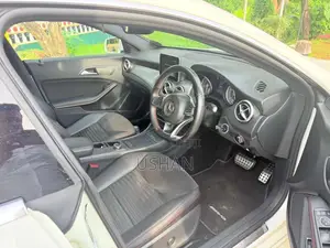 Mercedes-Benz CLA 200 2015 Car (Used)