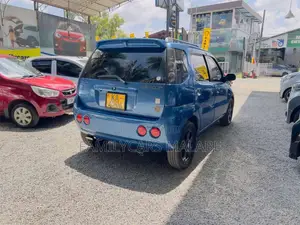 Chevrolet Cruze 2004 Car (Used)
