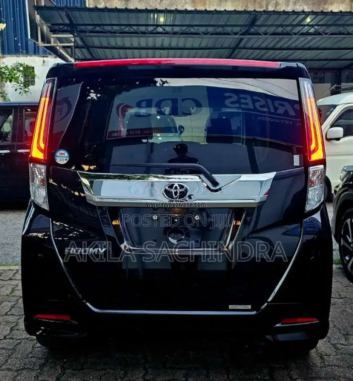 Toyota Roomy Custom G 2024 Car Unregistered (Recondition)