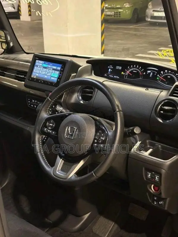 Honda N BOX 2023 Car Unregistered (Recondition)