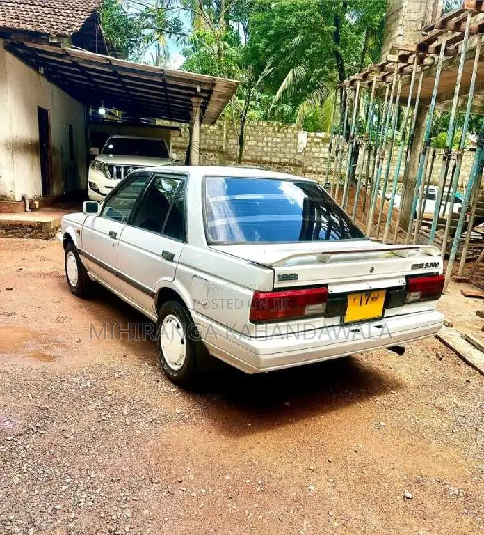 Nissan Trad Sunny Hb12 1988 Car (Used)