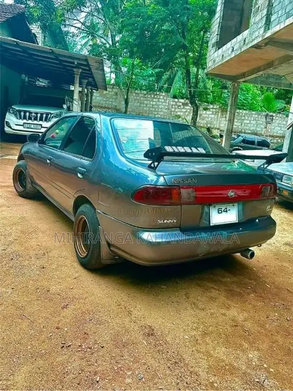 Nissan Sunny FB14 1995 Car (Used)
