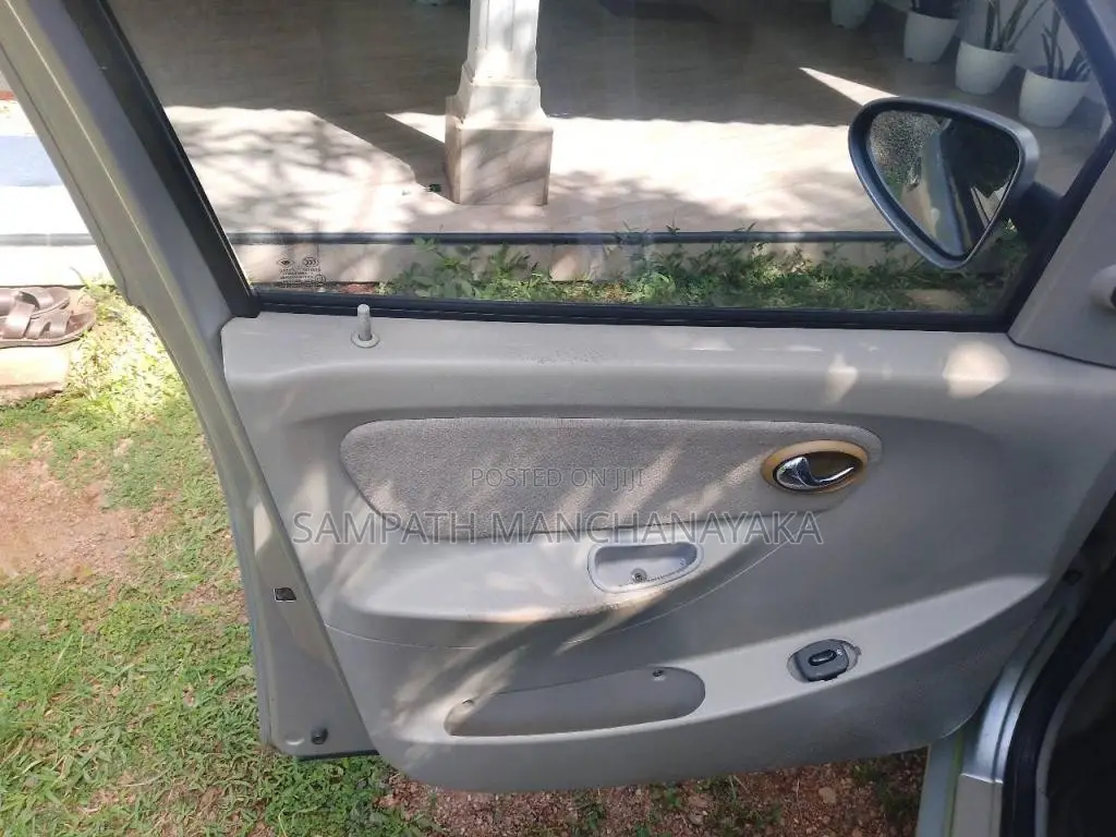 Micro Trend 2009 Car (Used)