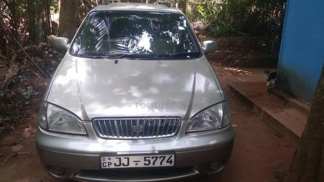 Kia Carens 2001 Car (Used)