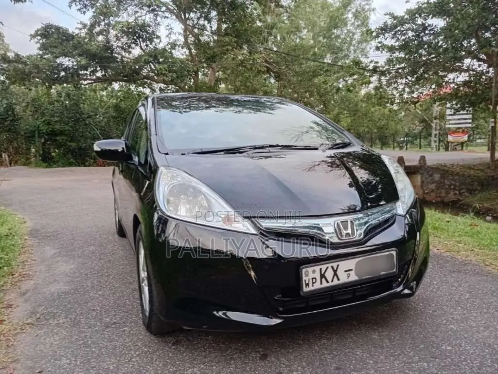 Honda Fit 2011 Car (Used)