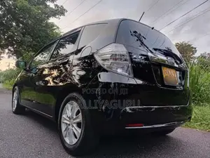 Honda Fit 2011 Car (Used)