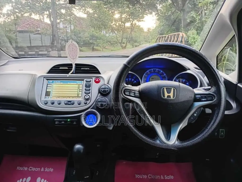 Honda Fit 2011 Car (Used)