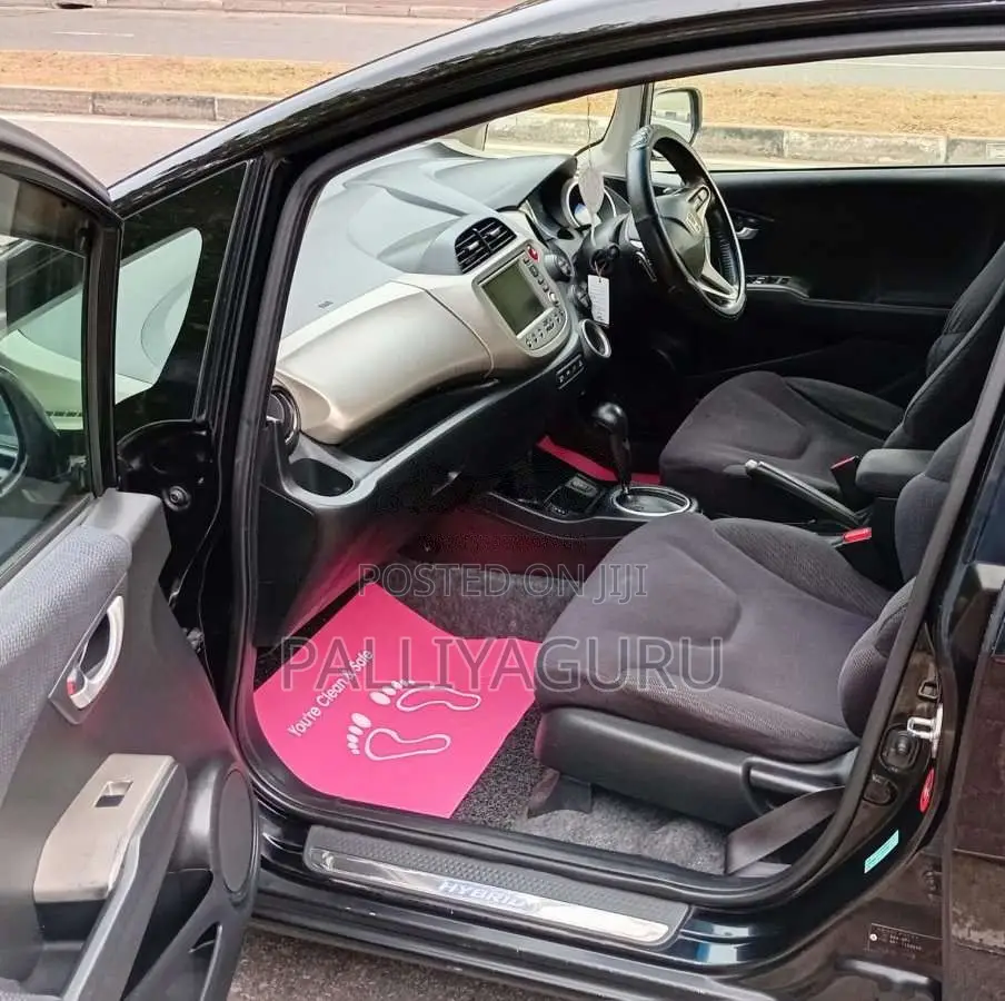 Honda Fit 2011 Car (Used)