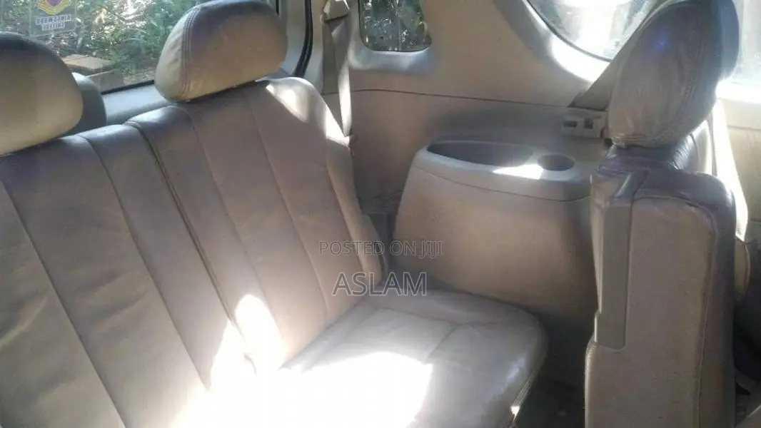 Kia Carens 2001 Car (Used)