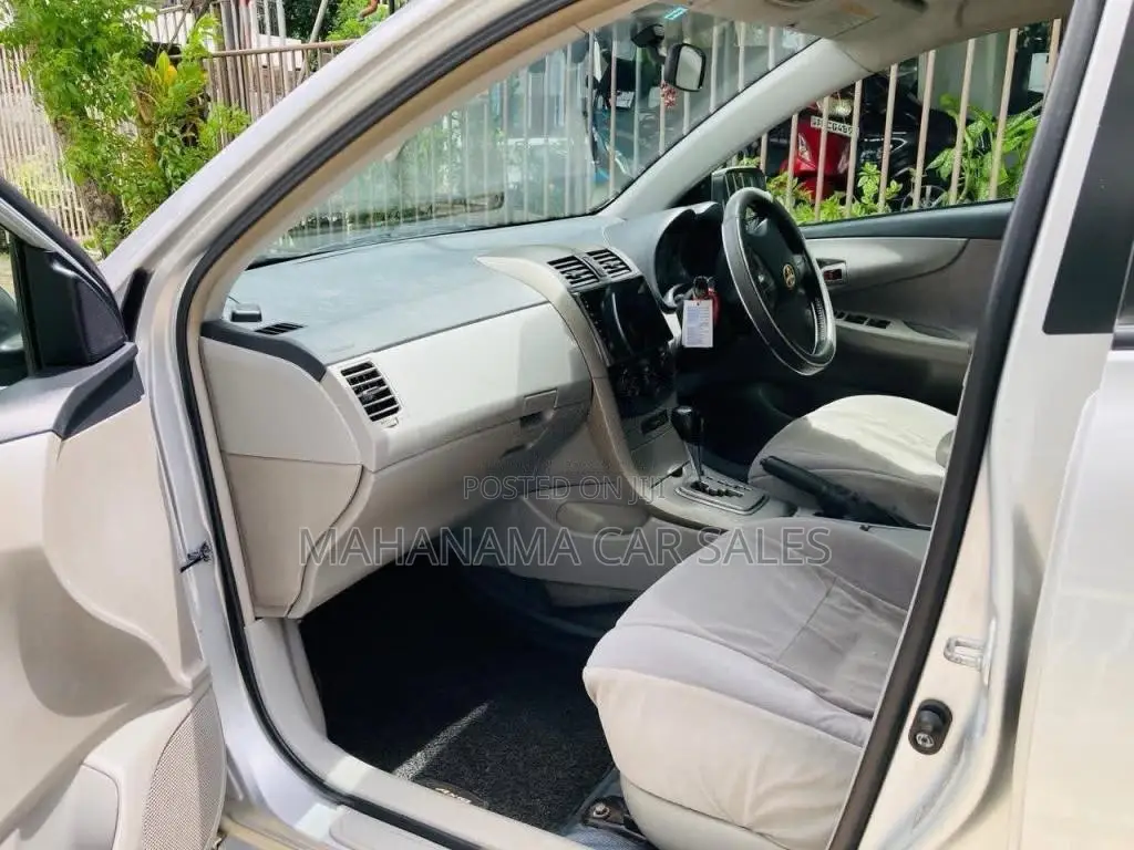 Toyota Axio 2011 Car (Used)