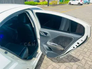 Honda GRACE 2015 Car (Used)