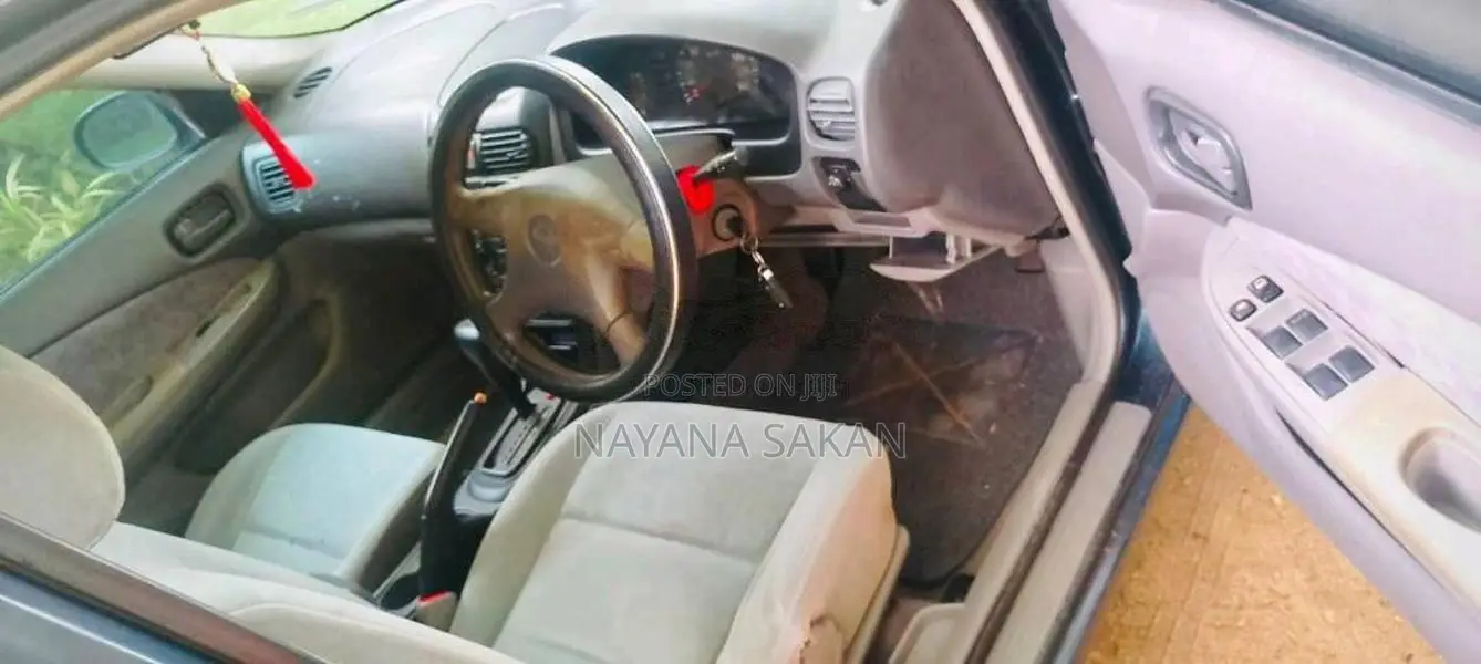 Nissan FB15 2004 Car (Used)