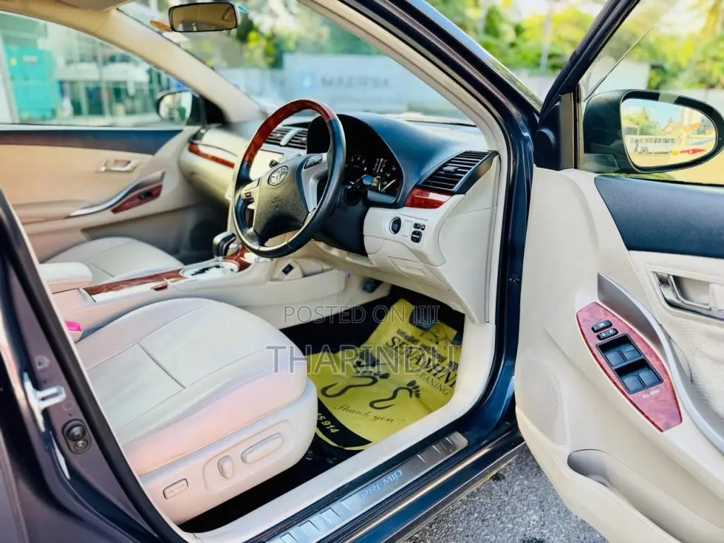 Toyota Premio 2015 Car (Used)