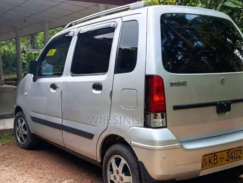 Suzuki Wagon R 2006 Car (Used)