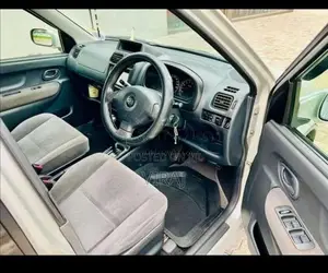 Suzuki Swift 2004 Car (Used)