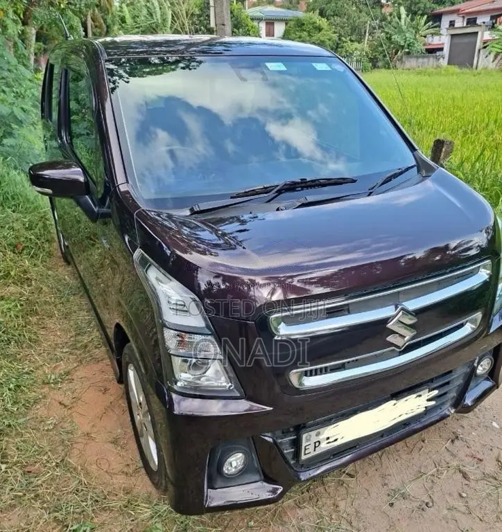 Suzuki Wagon R Stingray 2018 Car (Used)