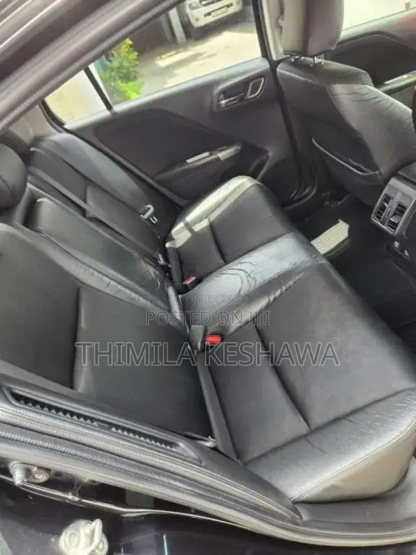 Honda Grace 2014 Car (Used)