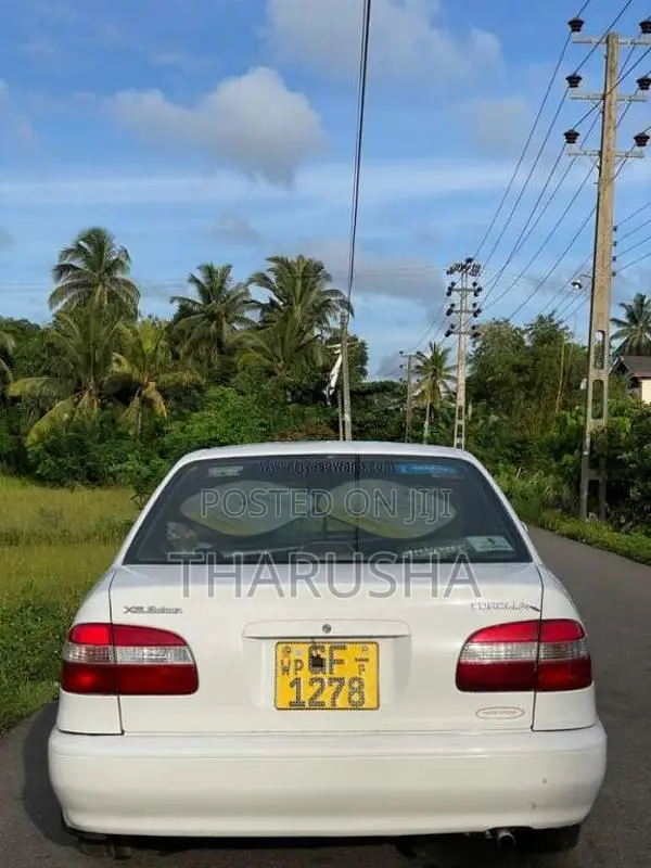Toyota Corolla 111 1997 Car (Used)