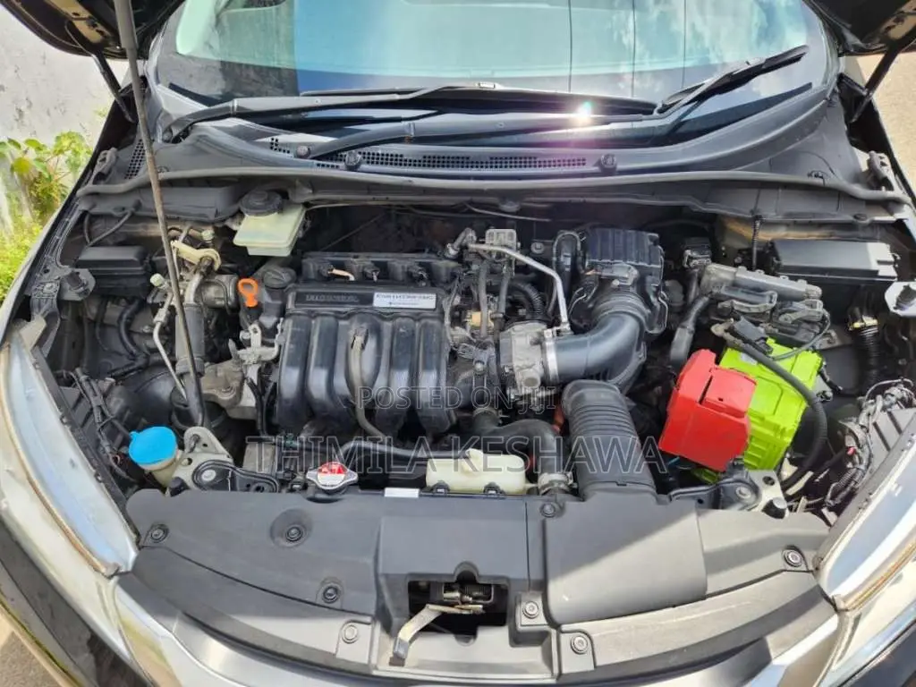 Honda Grace 2014 Car (Used)