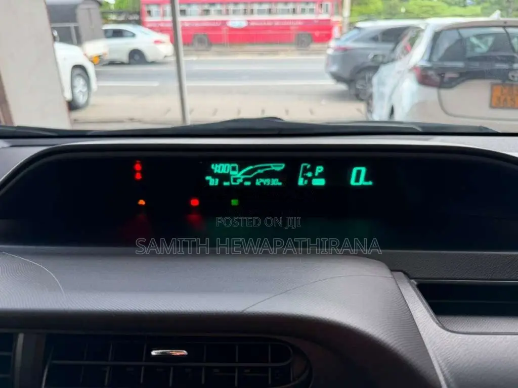 Toyota Aqua G Grade Brown Luxury Interior 2012 Car (Used)