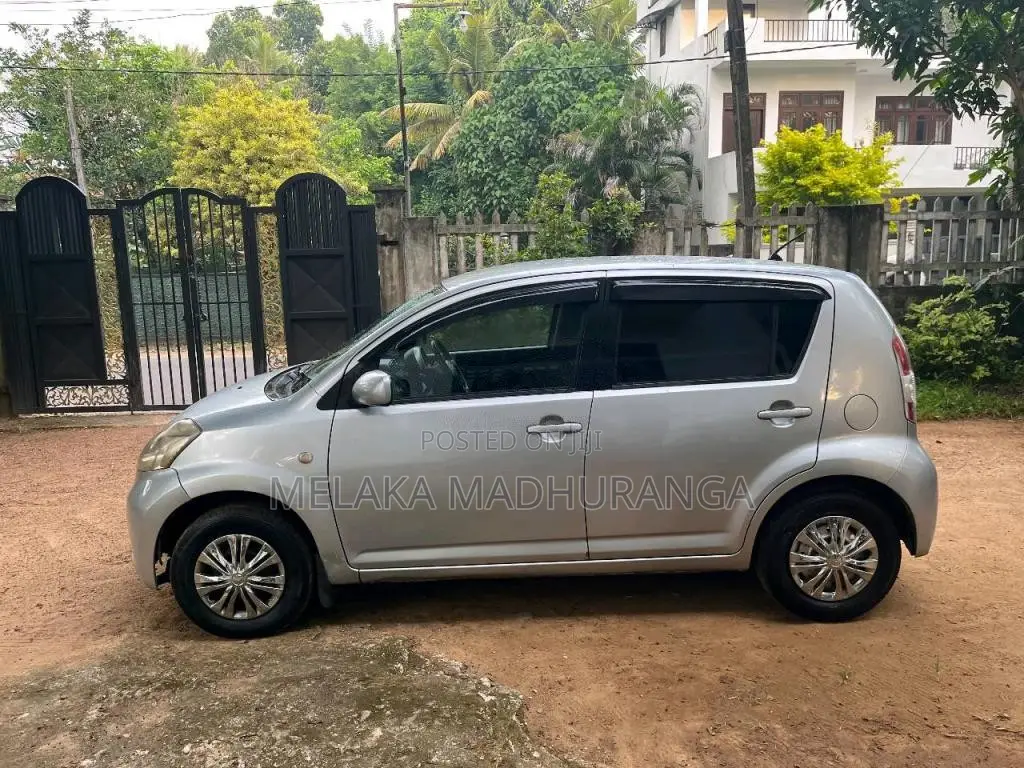 Toyota Passo 2005 Car (Used)