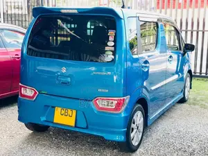 Suzuki Wagon R Fz 2017 Car (Used)