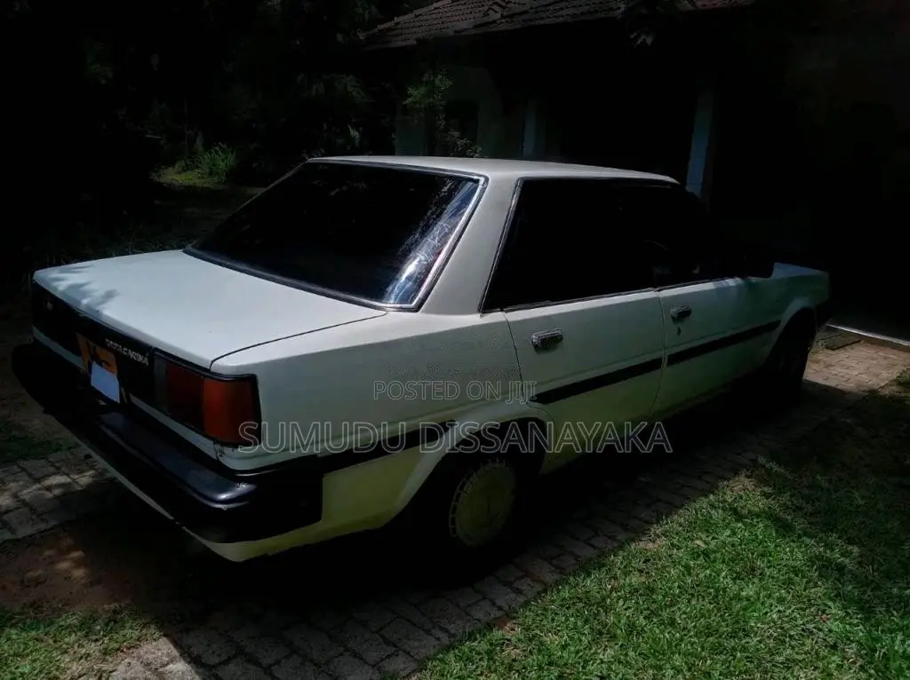 Toyota Carina 1988 Car (Used)