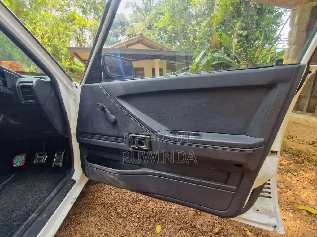Toyota Corsa 1988 Car (Used)