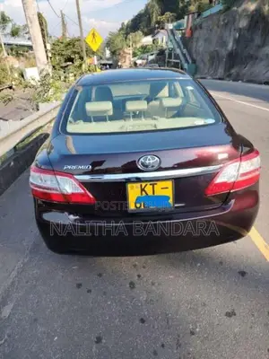 Toyota Premio 2011 Car (Used)