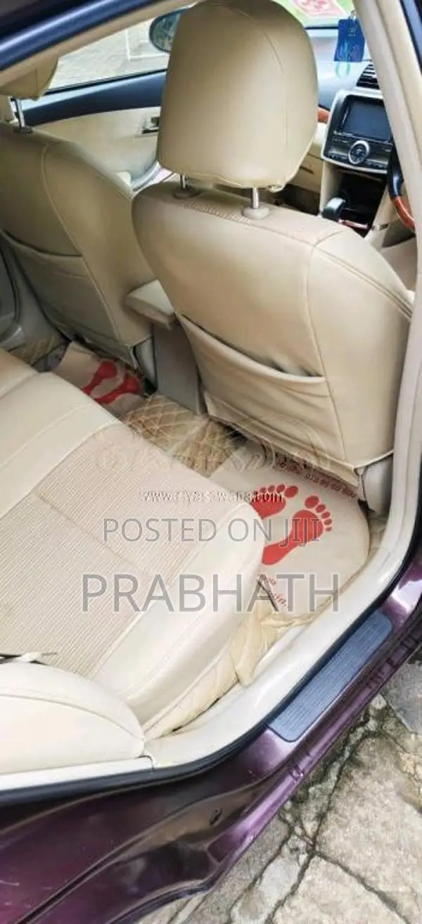 Toyota Premio 2013 Car (Used)