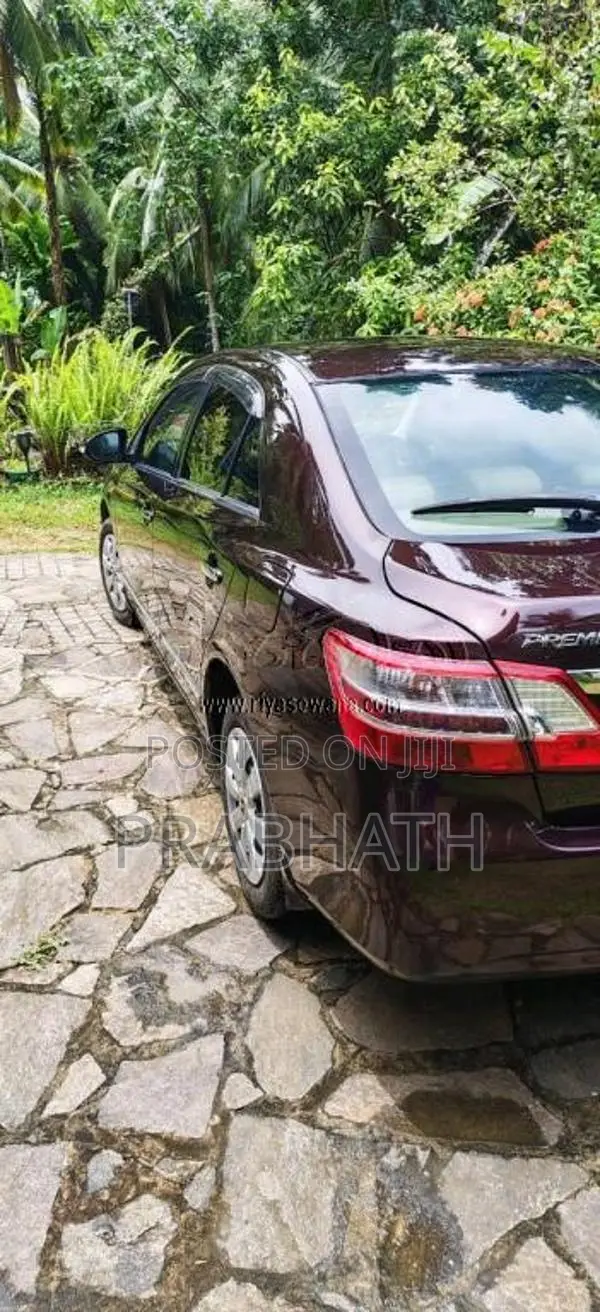 Toyota Premio 2013 Car (Used)