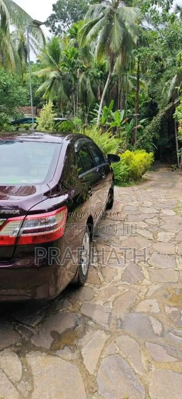 Toyota Premio 2013 Car (Used)