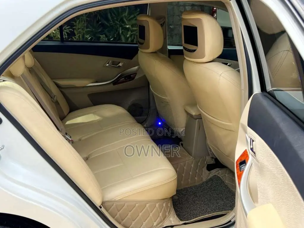 Toyota Premio 2015 Car (Used)