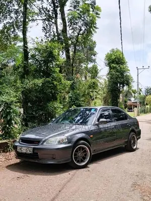 Honda Civic 2003 Car (Used)