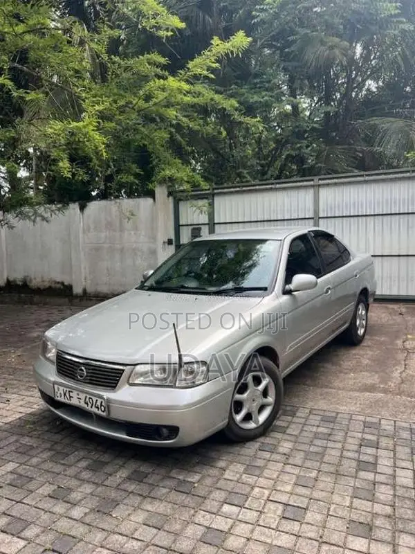 Nissan FB15 2003 Car (Used)