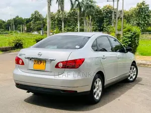 Nissan Bluebird Sylphy 2011 Car (Used)