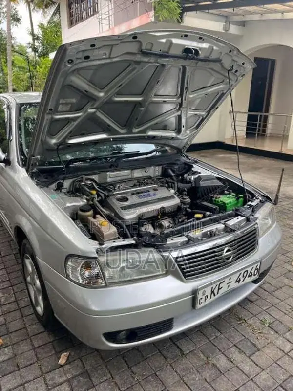 Nissan FB15 2003 Car (Used)