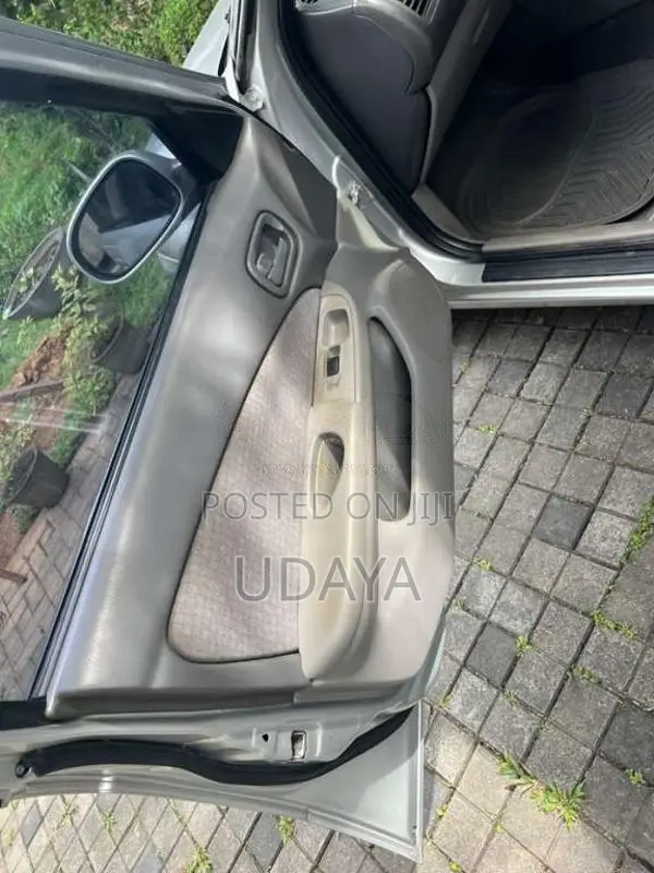 Nissan FB15 2003 Car (Used)