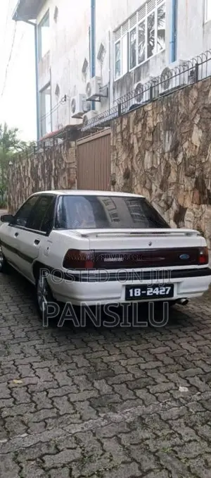 Ford Ford 1992 Car (Used)