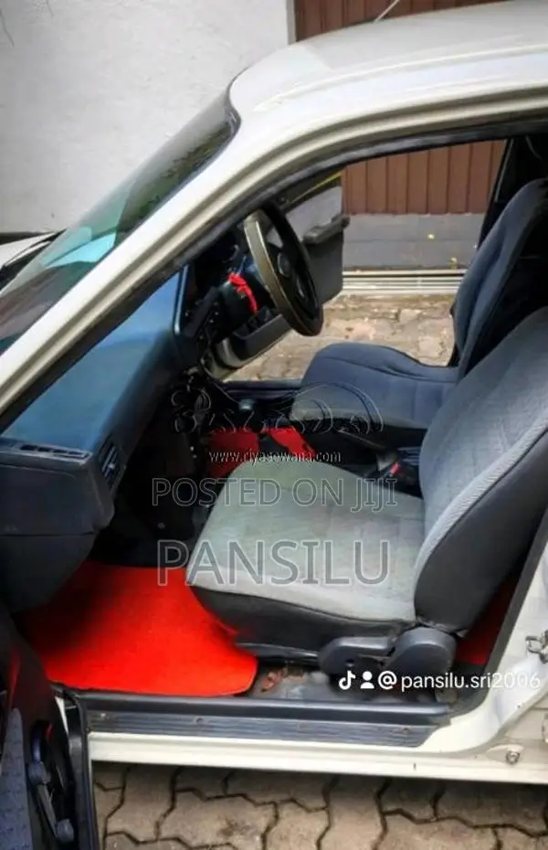 Ford Ford 1992 Car (Used)