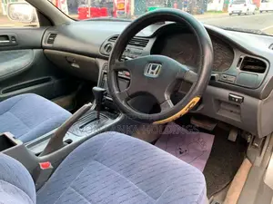 Honda Accord 1994 Car (Used)