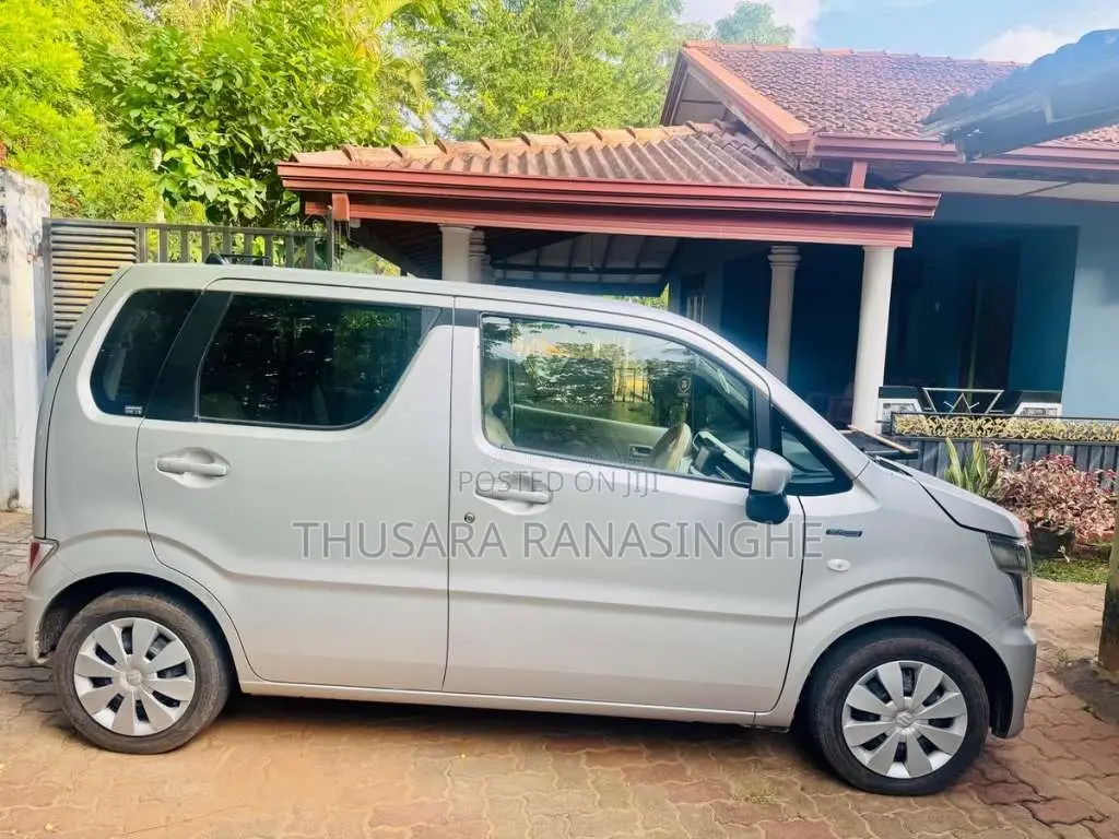 Suzuki Wagon R FX 2017 Car (Used)
