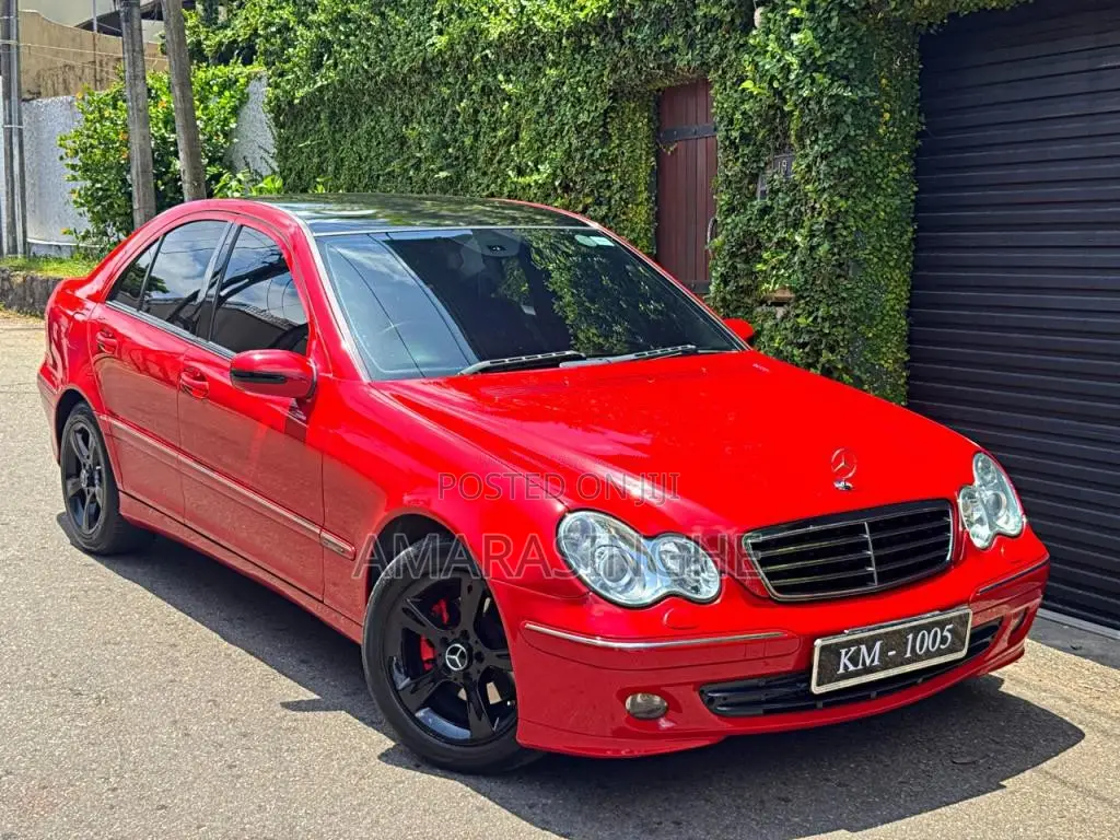Mercedes-Benz C180 2010 Car (Used)