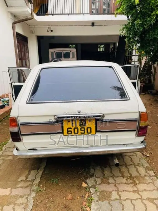 Mitsubishi Lancer Wagon 1977 Car (Used)