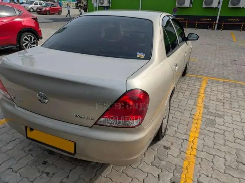 Nissan N16 N17 Sunny 2011 Car (Used)