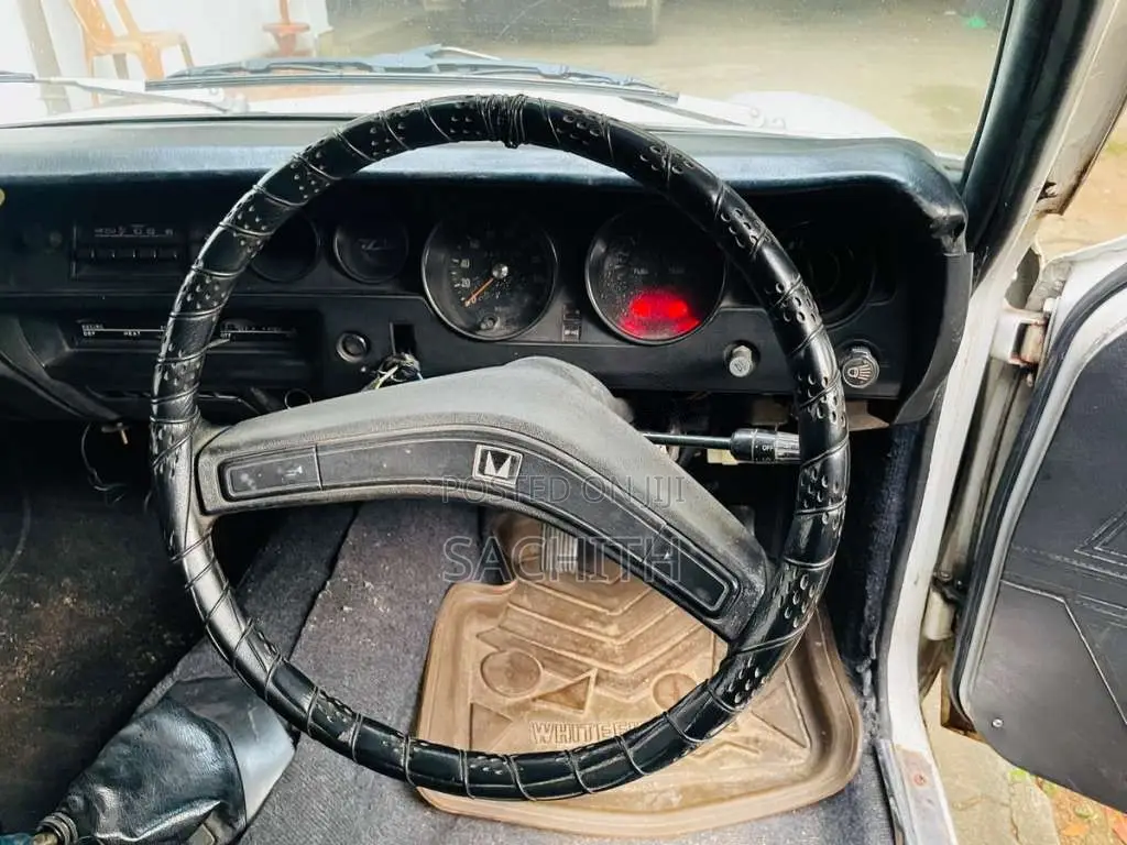 Mitsubishi Lancer Wagon 1977 Car (Used)