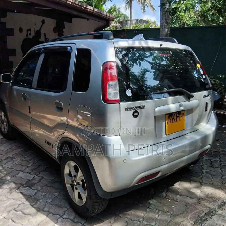 Suzuki Swift Center Antana 2004 Car (Used)
